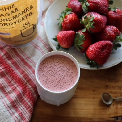 Adaptogenic Strawberry Milk